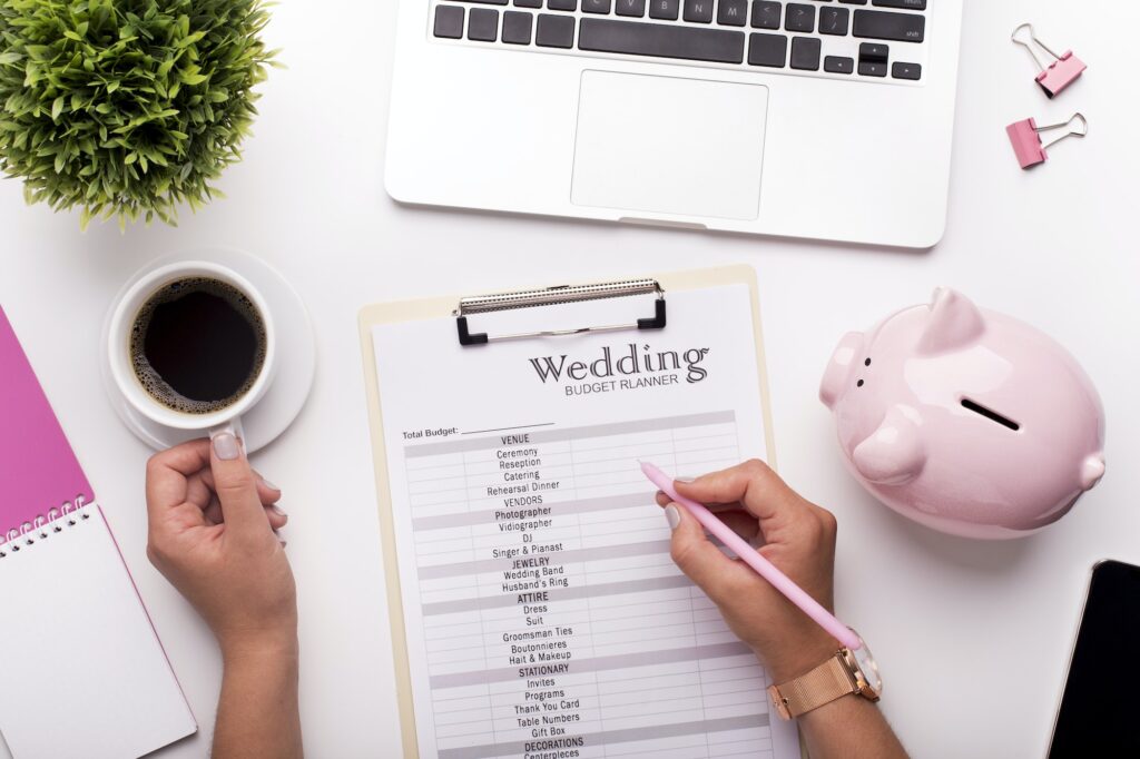 Planning budget before wedding writing ideas on paper